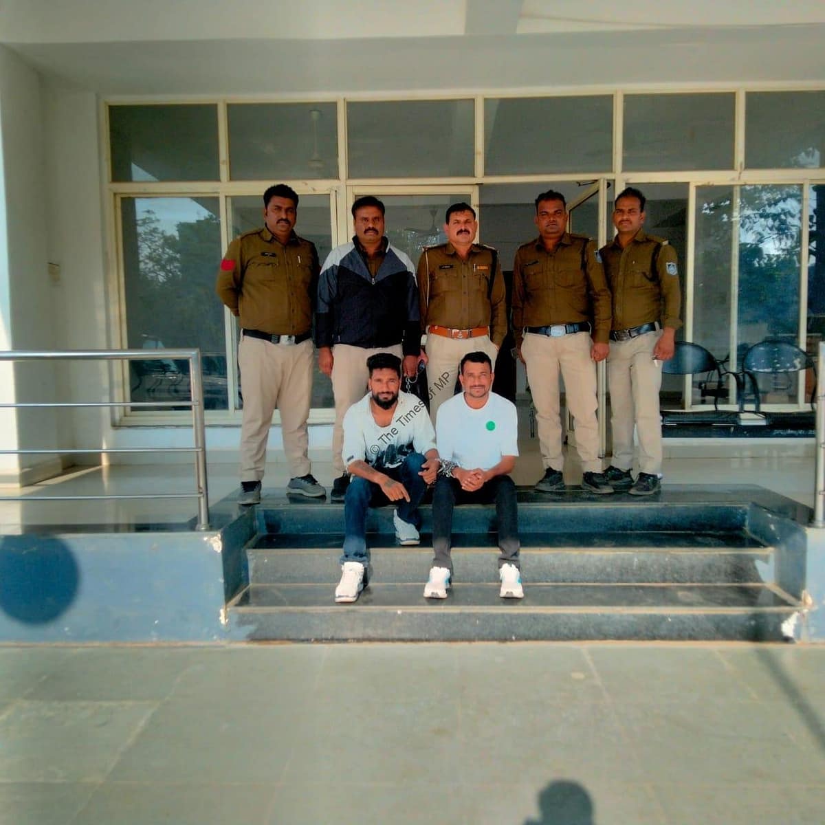 bdd30f36 6253 43e5 a6f3 3d9f7e86adbc